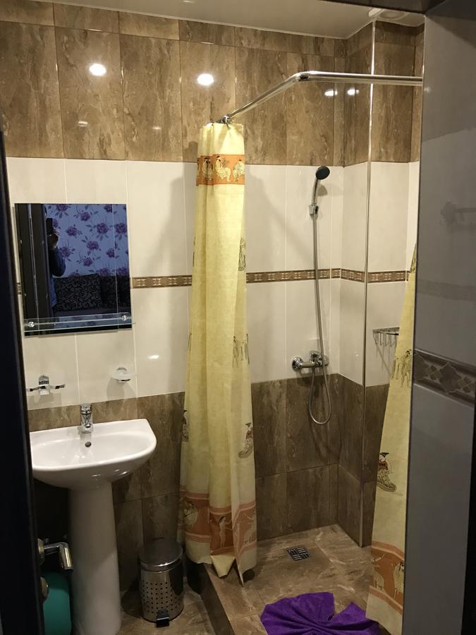 Hotel Danelyan Пицунда Екстериор снимка